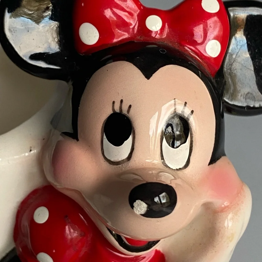 Minnie Mouse Toothbrush or Pen Holder